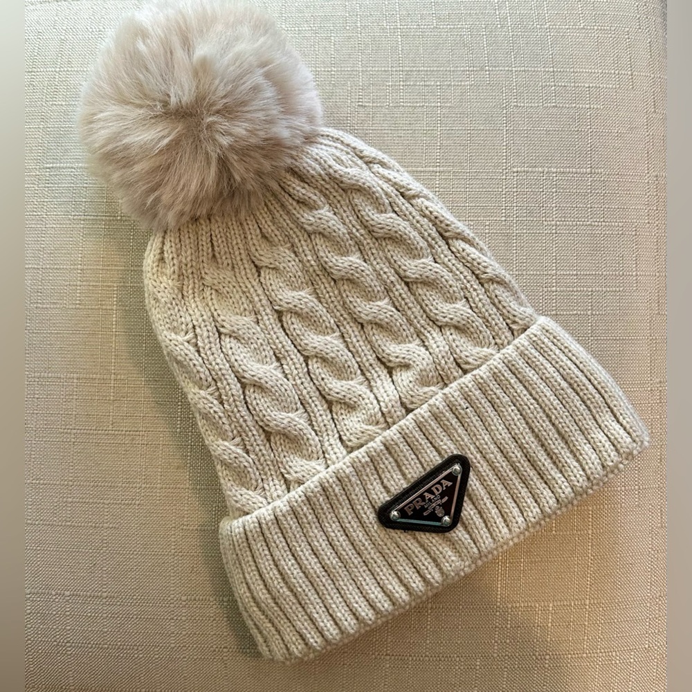 Cream knit Prada hat with removable fur ball!